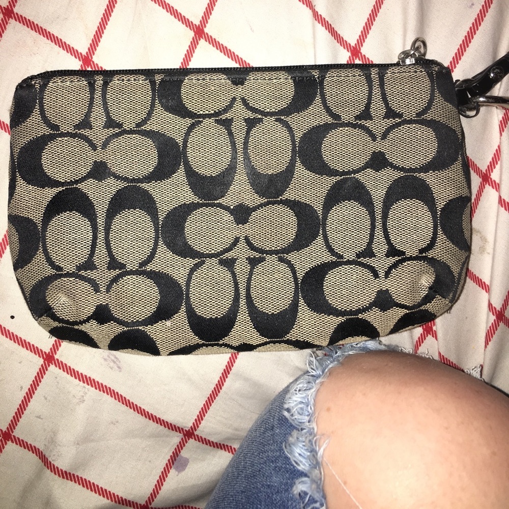 Coach Wallet - Picture 2 of 4